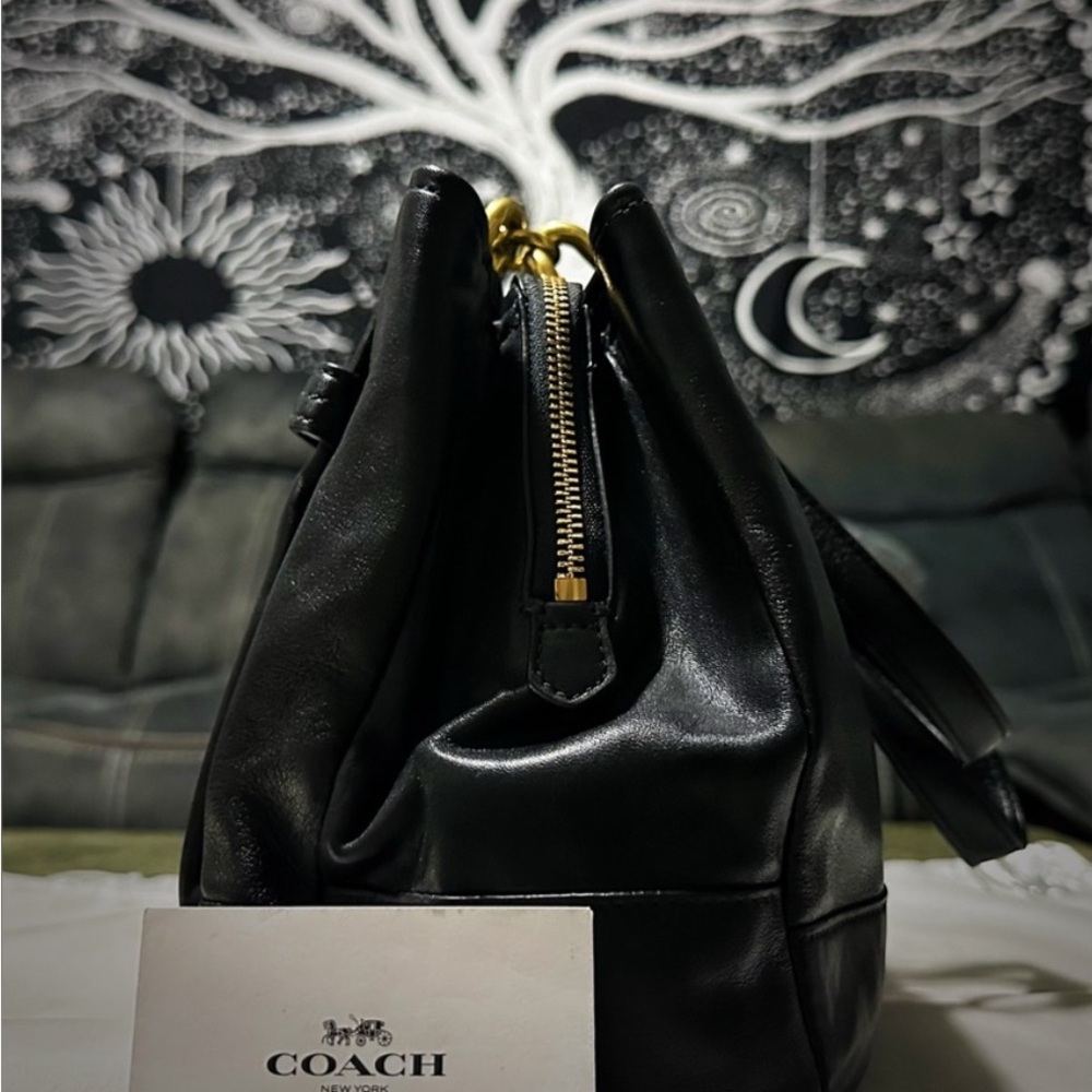 Vintage style Coach Black Leather Shoulder Bag with Gold Accents - Picture 12 of 17